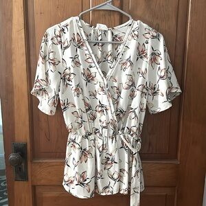 Kimono style flowered blouse